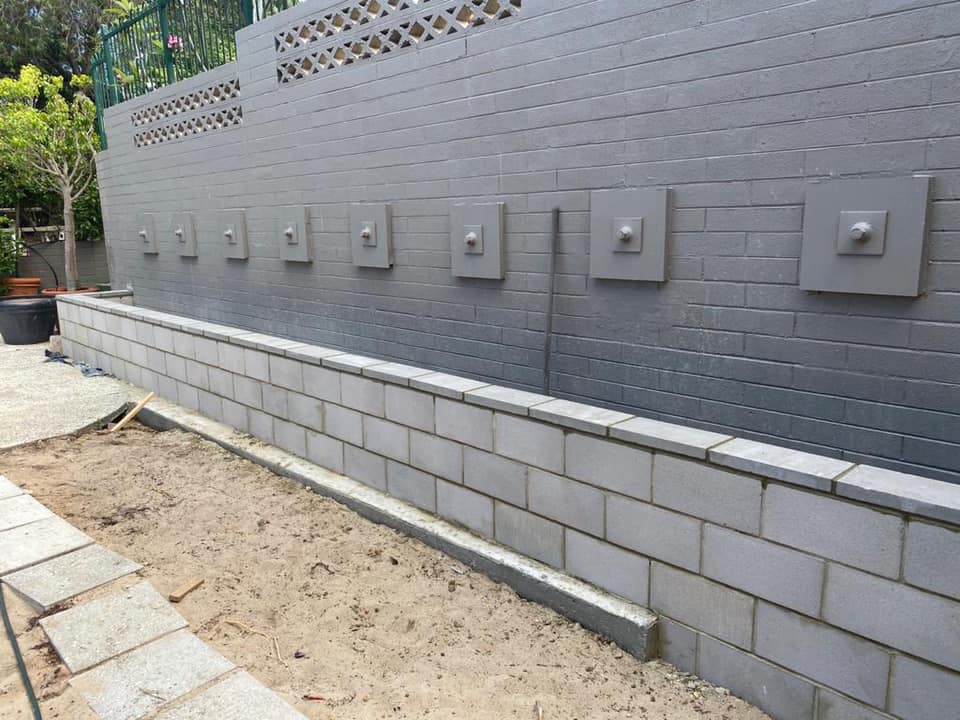 Planter Box Brick Retaining Wall with Caps Halls Construction